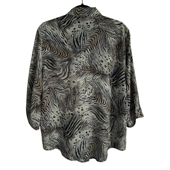Riva 100% Silk Animal Print Button Up Blouse M Medium 3/4 Sleeve Zebra Leopard - Picture 4 of 12